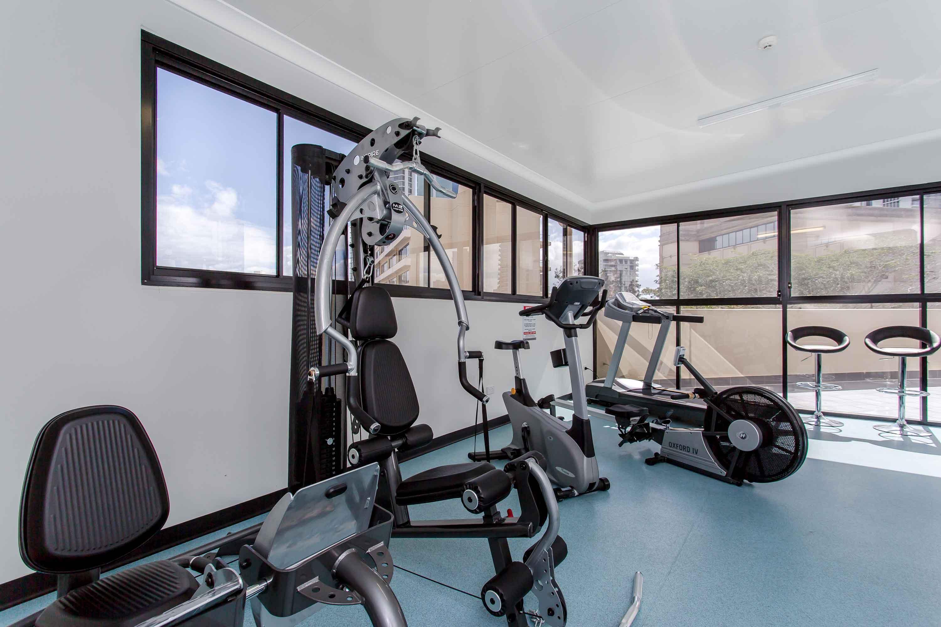 Breakfree Cosmopolitan Aparthotel Гоулд Коуст Екстериор снимка